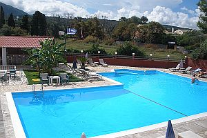  Corfu  appartementen met zwembad bij het strand