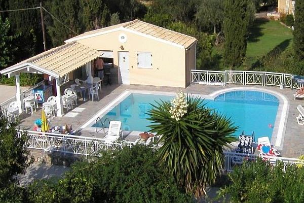 Corfu appartement Gouvia met zwembad Gouvia vakantie