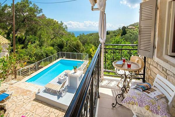 paxos 4 slaapkamer villa met zwembad en zeezicht
