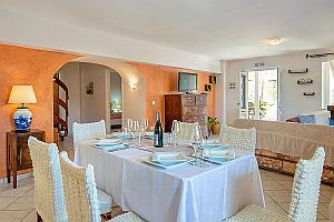 paxos villa