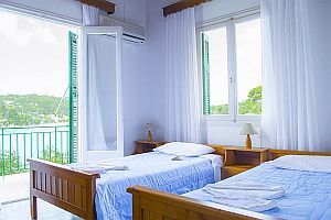 paxos appartement 4 personen slaapkamer
