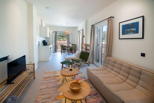 paxos 2-slaapkamer apt.