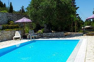 villa met zwembad  Paxos